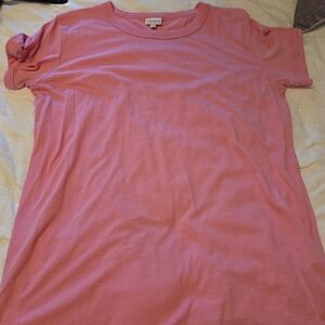 LuLaRoe Pink Short Sleeve Tee